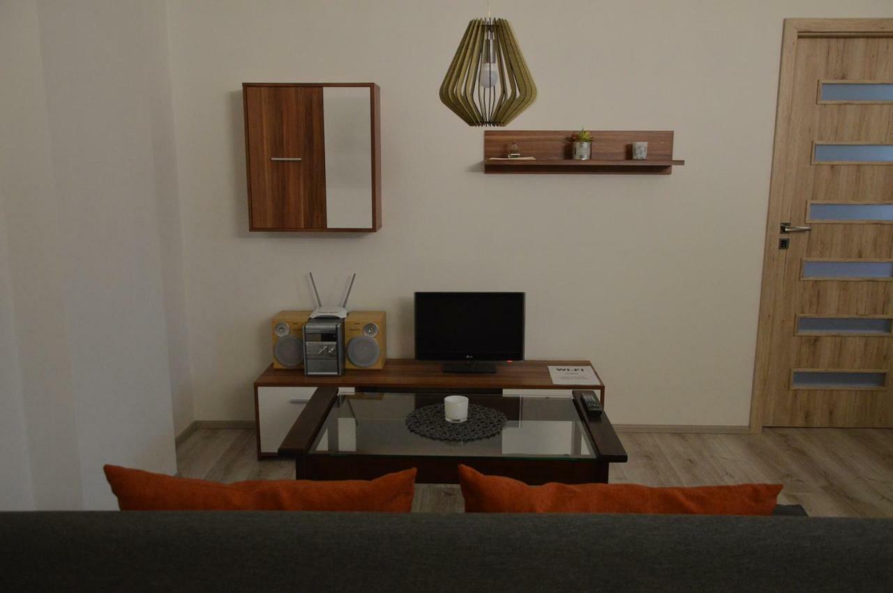 Apartmanovy Byt Тршебонь Экстерьер фото