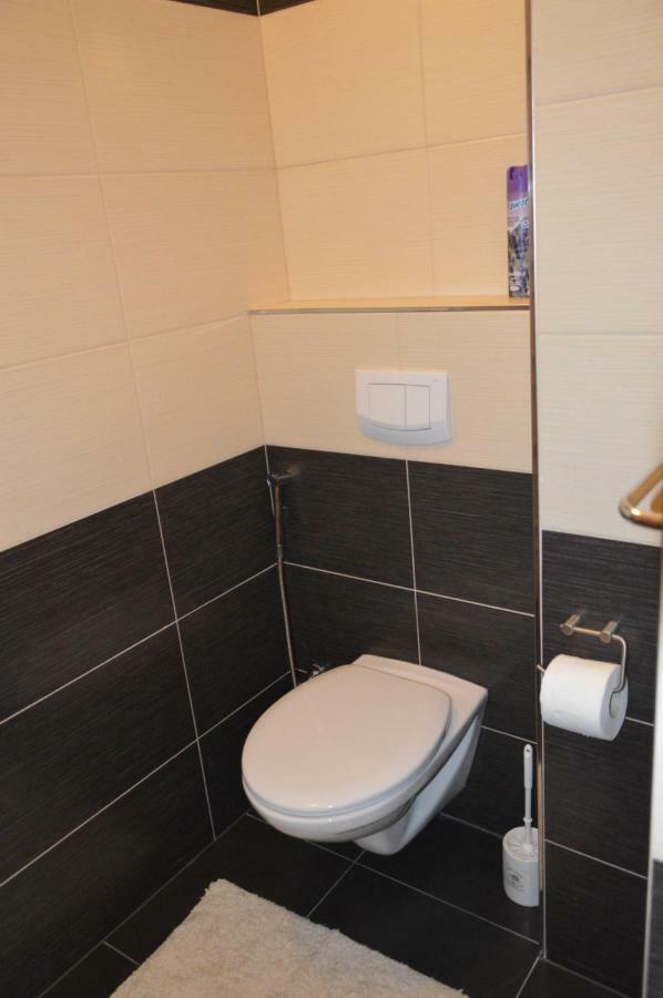 Apartmanovy Byt Тршебонь Экстерьер фото