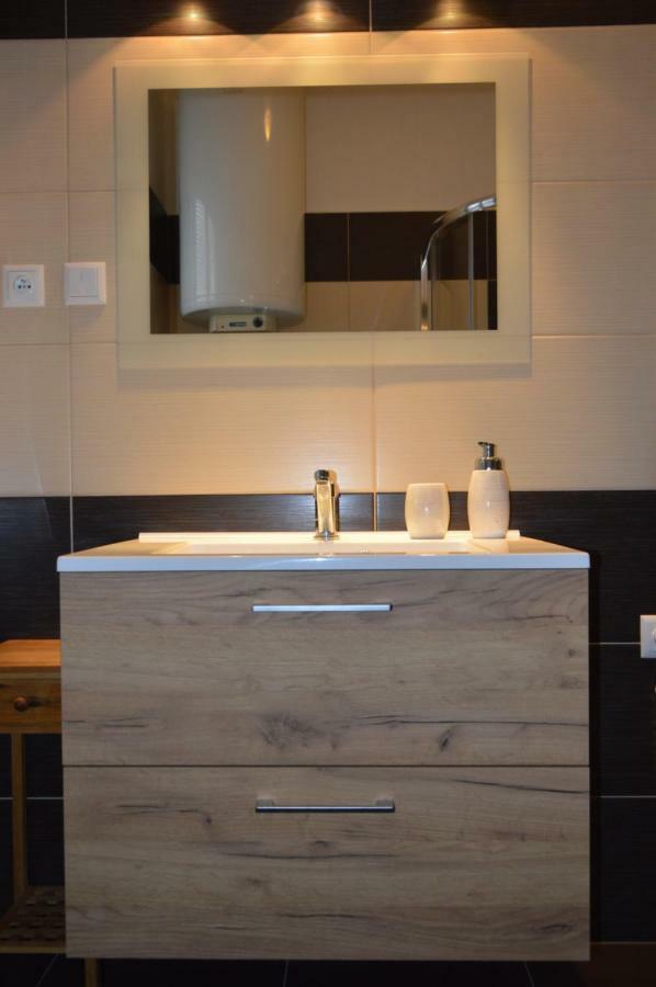 Apartmanovy Byt Тршебонь Экстерьер фото